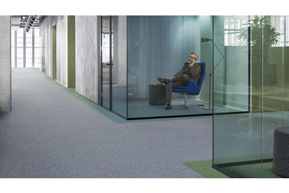 IN_Essence_9005_8012_7123_001